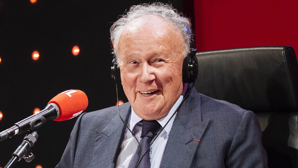 slide-Philippe Bouvard retires after 60 years with RTL